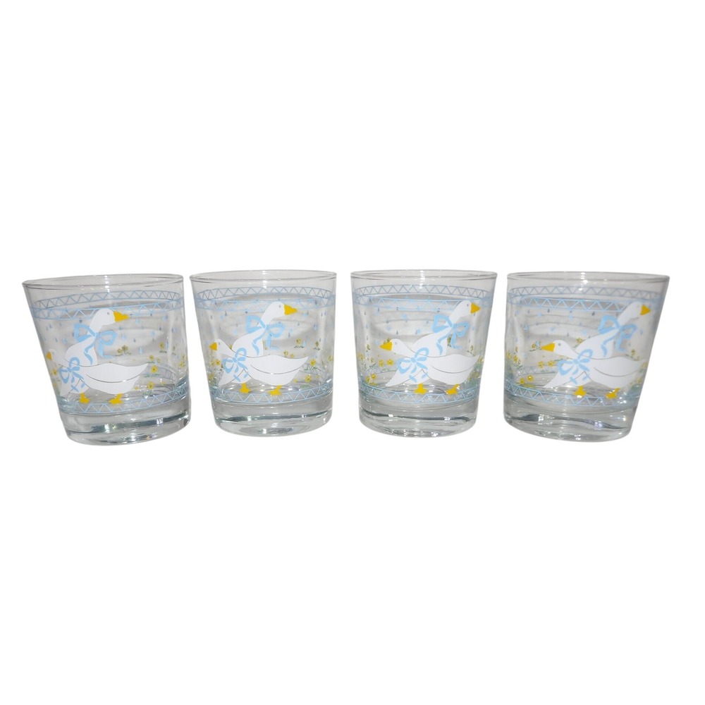 Vintage Set of 4 Country Geese Blue Bows Farmhouse Kitsch Tumblers